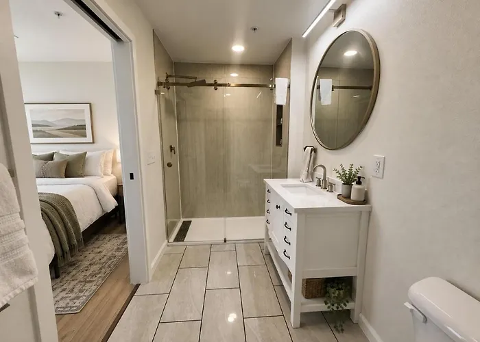 Aparthotel Luxury High-rise With Panoramic Views 4*